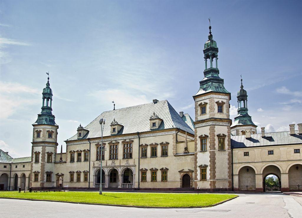 Apartament Na Solnej Z Widokiem Kielce Esterno foto